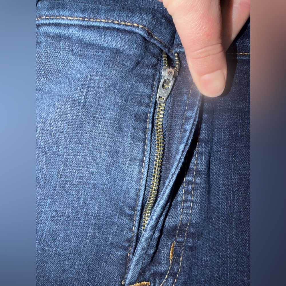 Women's size 16 GAP Dark Blue Skinny Jeans - Picture 5 of 7